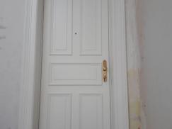 haustuer-weiß-retro