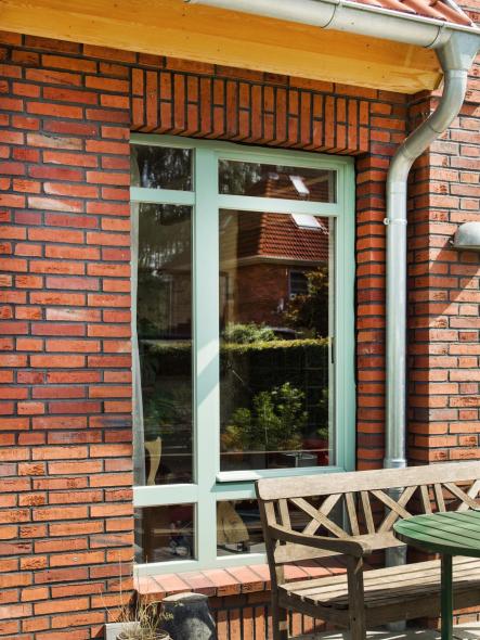 Holzfenster Lärche türkis