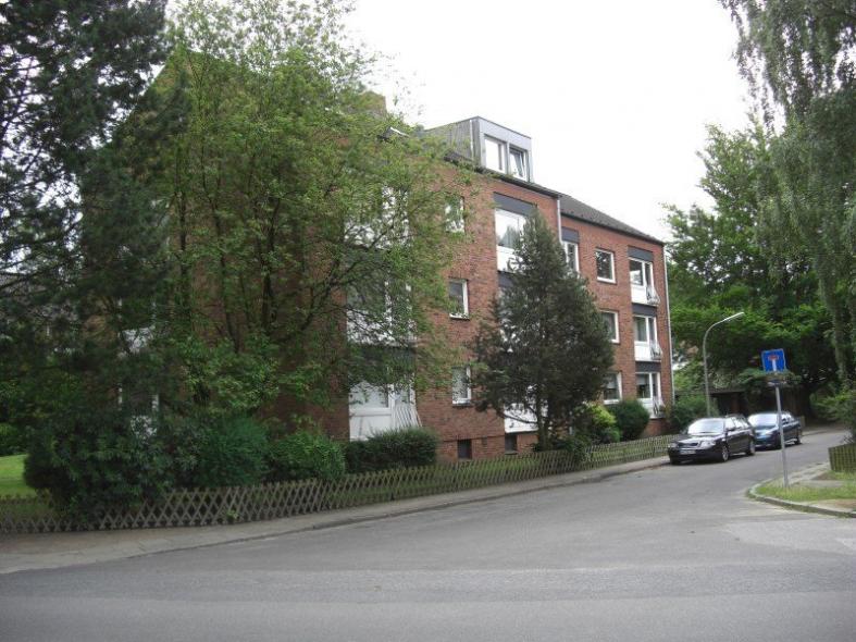 kunststofffenster-bei-mehrfamilienhaus-hamburg-lokstedt